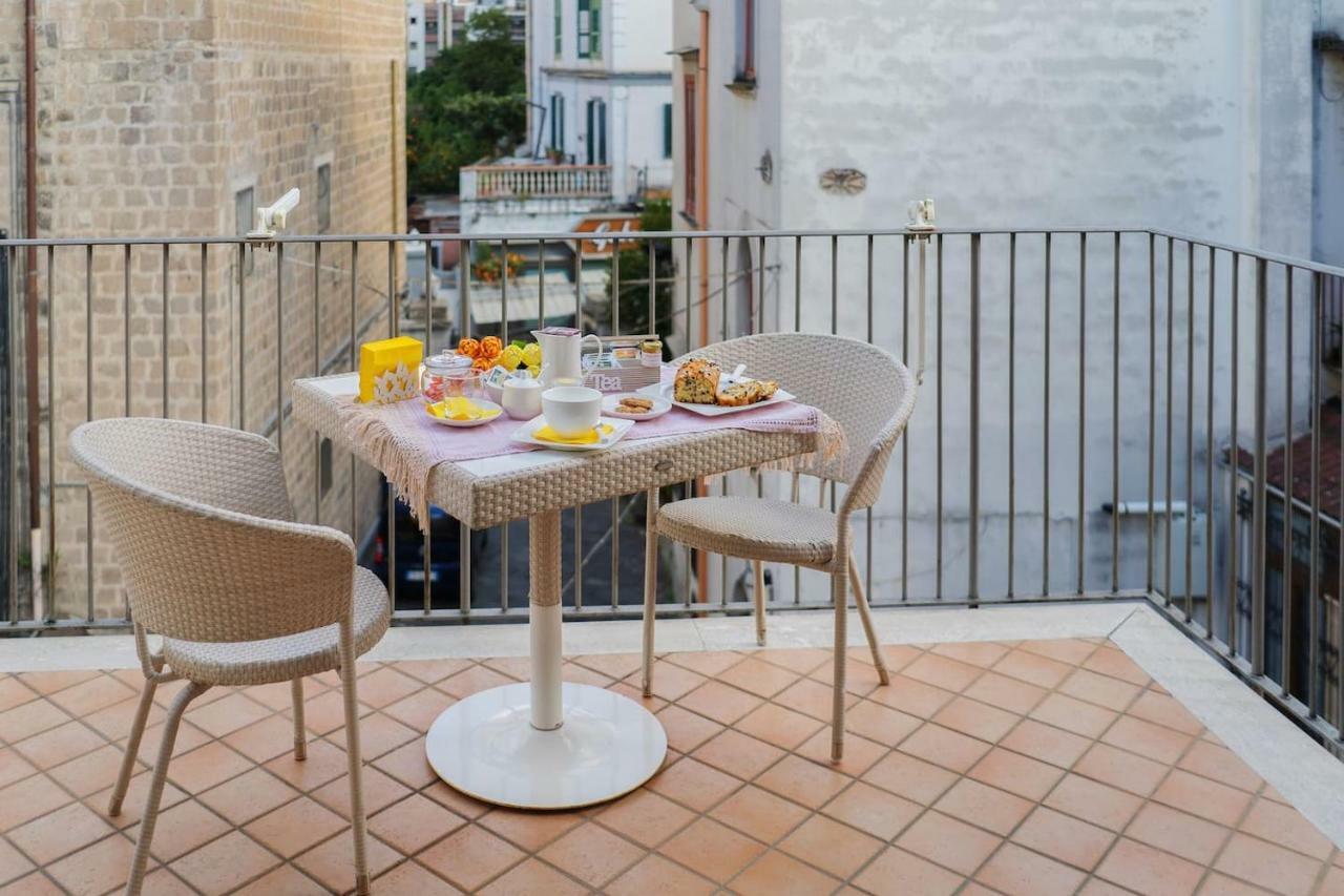 Il Tulipano - Appartamento Al Centro Di วีโกเอเกวนเซ ภายนอก รูปภาพ